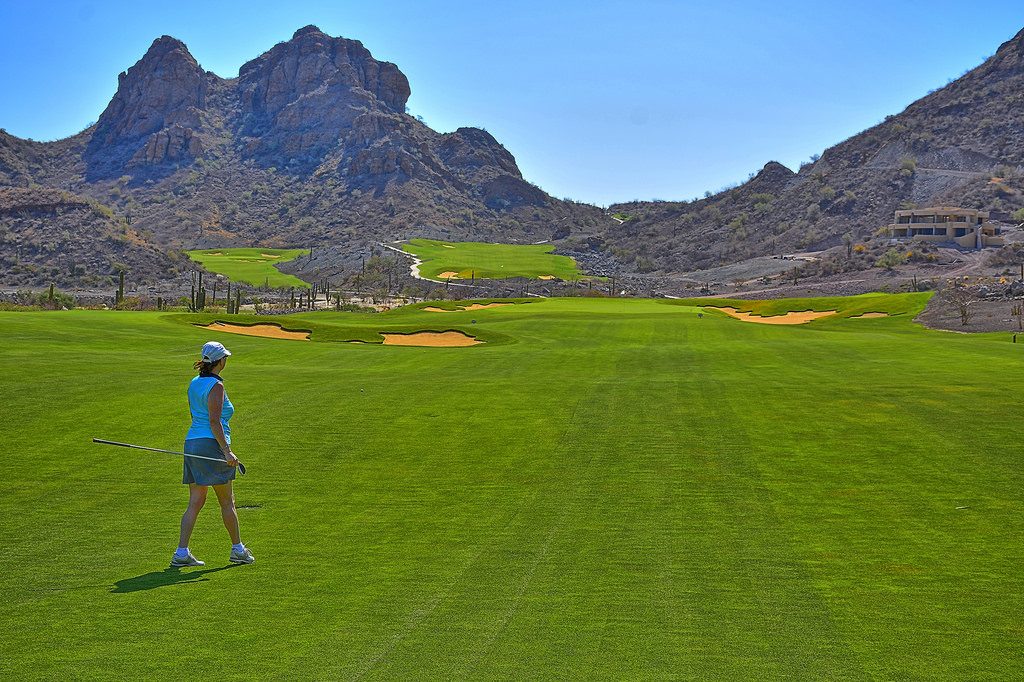 golf-course-mountain